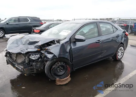 2018 Toyota Corolla Le z USA, uszkodzony, nr VIN 2T1BURHE4JC083568